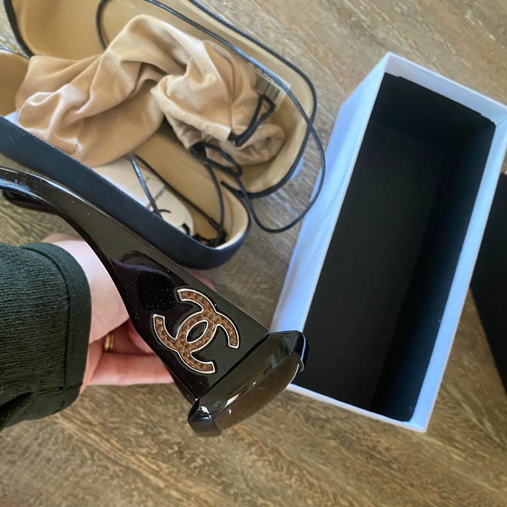 Chanel Sunglasses w/snake skinned logo